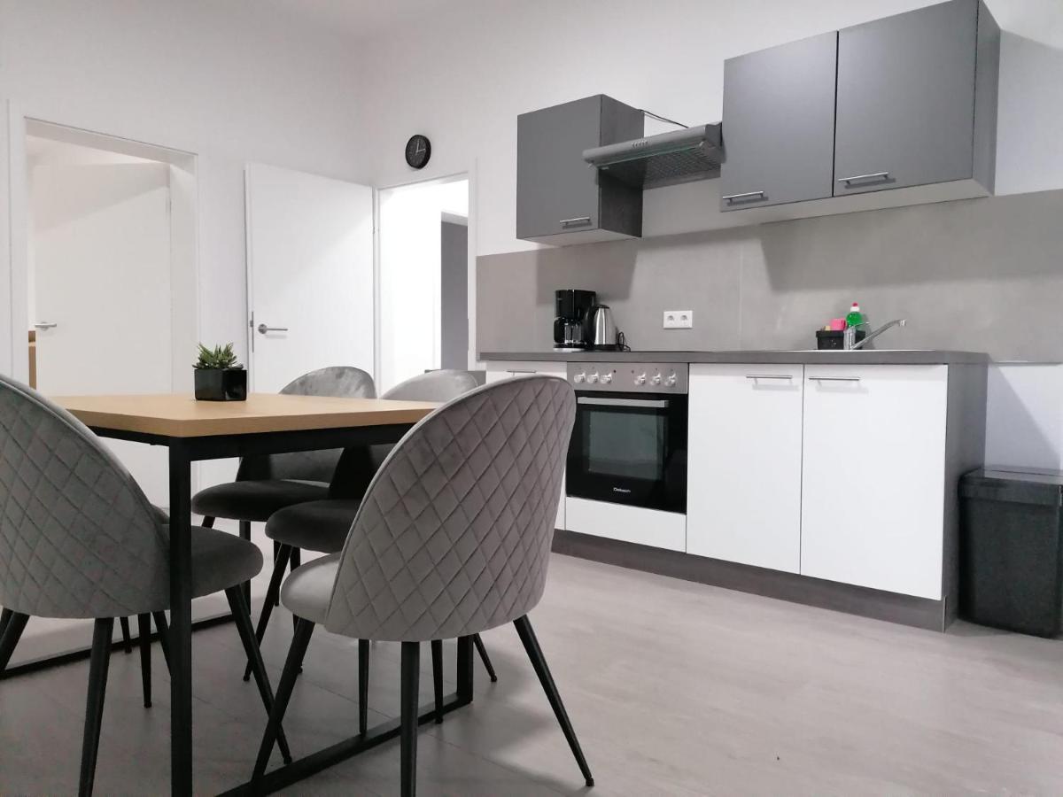 Estrella24 Living Rooms Tokio Herne Luaran gambar